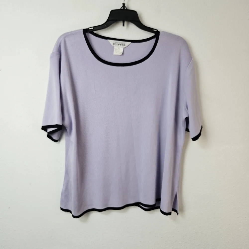 Exclusively Misook Purple Lavender Short Sleeve Top Size XL